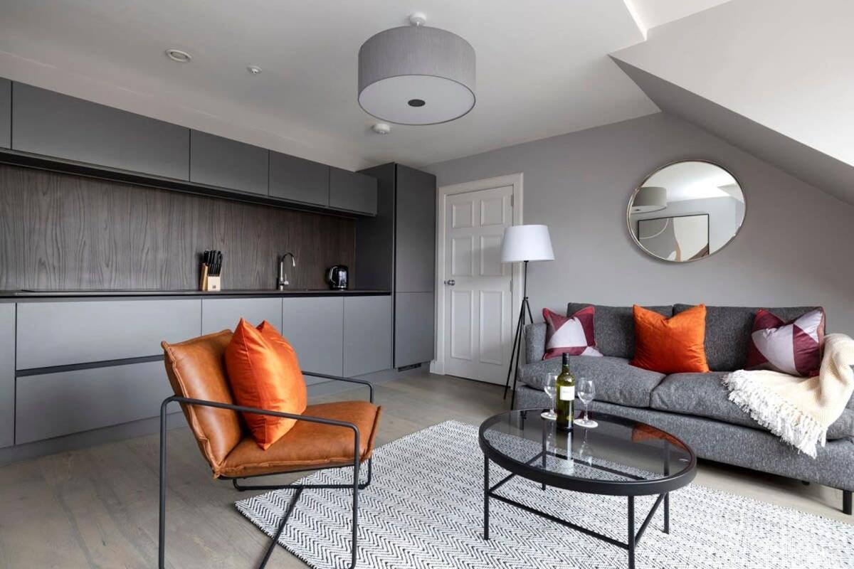 Dragon Suites - City Centre Castle View 1 Bed Apartment EDI Exterior photo